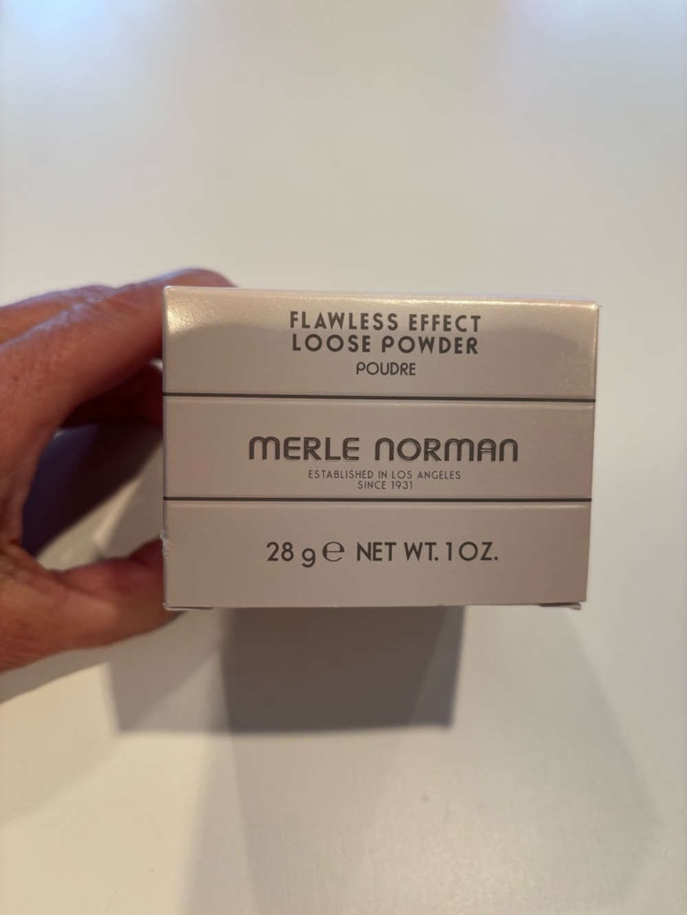 Merle Norman-Nearly Nude Flawless Effect Loose Powder - Picture 2 of 4